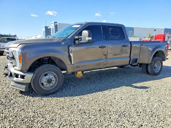 1FT8W3DT9PEC40832 2023 FORD F350 - Image 1