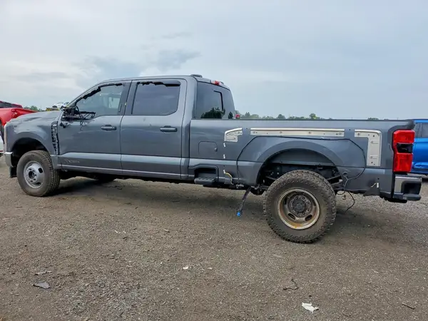 1FT8W3DT9PED81965 2023 FORD F350 - Image 2