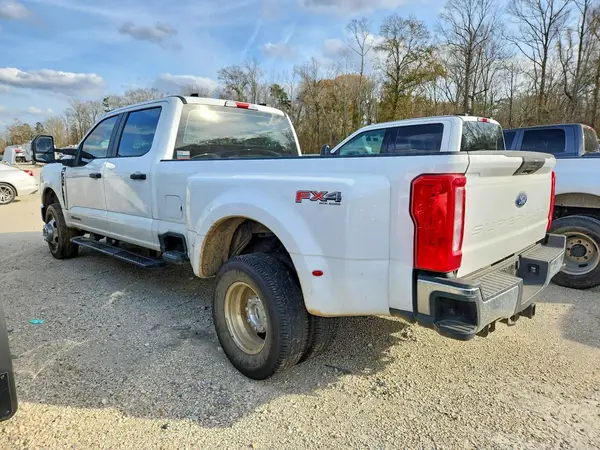 1FT8W3DT9SEC61544 2025 FORD F350 - Image 2