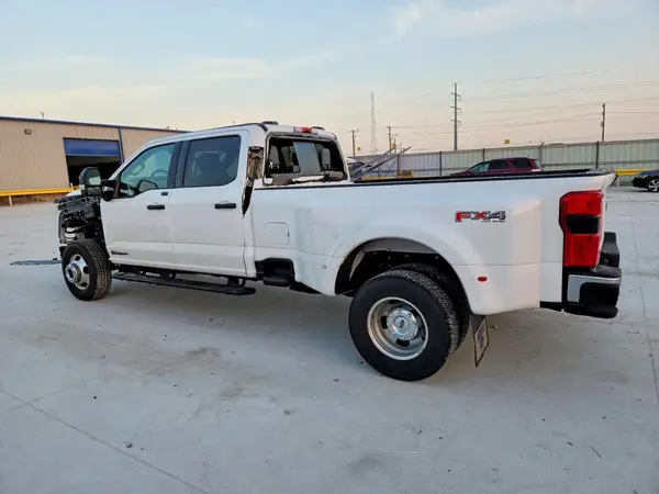 1FT8W3DT9SEC80708 2025 FORD F350 - Image 2