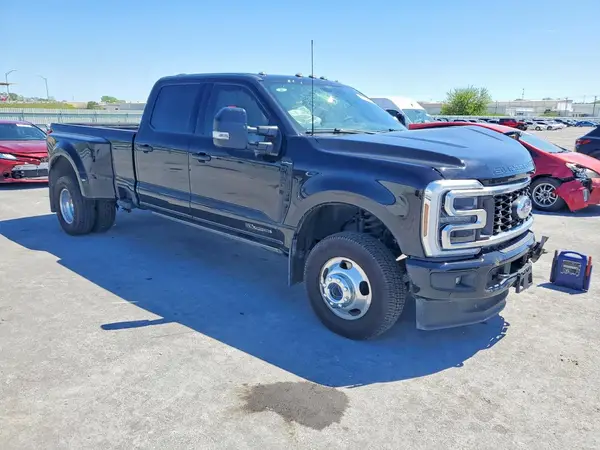 1FT8W3DT9SEC92194 2025 FORD F350 - Image 2