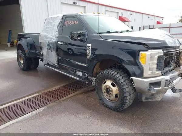 1FT8W3DTXHEE96396 2017 FORD F350 - Image 1