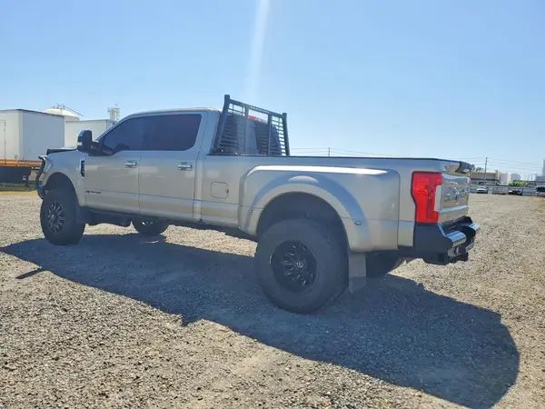 1FT8W3DTXHEF17246 2017 FORD F350 - Image 2