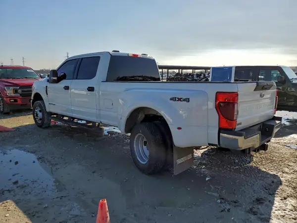 1FT8W3DTXNEG27273 2022 FORD F350 - Image 2