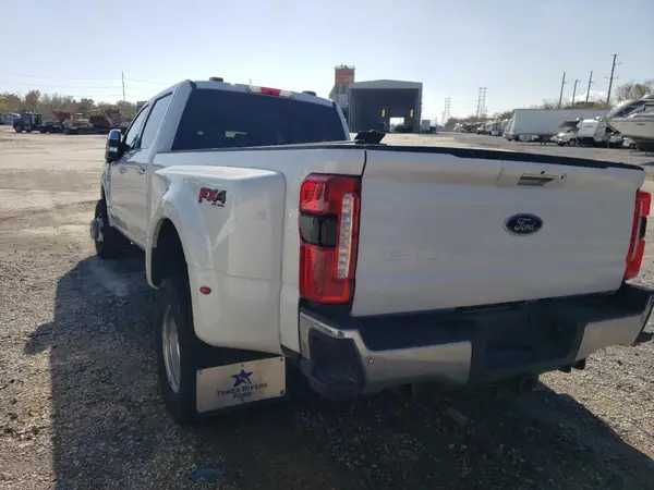 1FT8W3DTXREC24769 2024 FORD F350 - Image 2