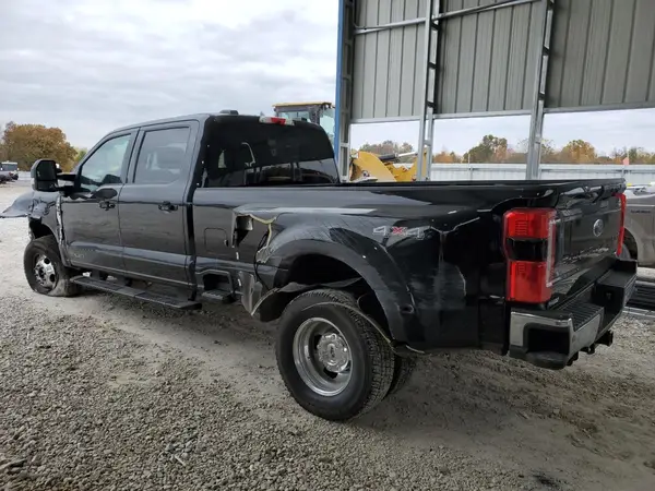 1FT8W3DTXSED29236 2025 FORD F350 - Image 2