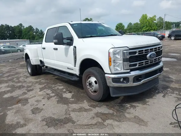 1FT8W3DTXTEC23158 2026 FORD F350 - Image 1