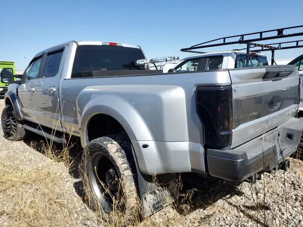 1FT8W4DTXKEC39302 2019 FORD F350 - Image 2