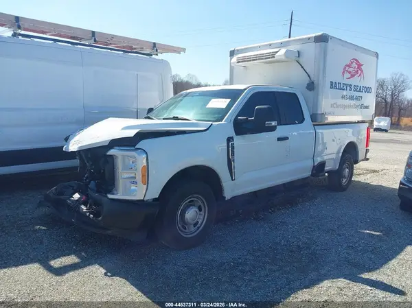 1FT8X2AA3PEC21171 2023 FORD F250 - Image 2