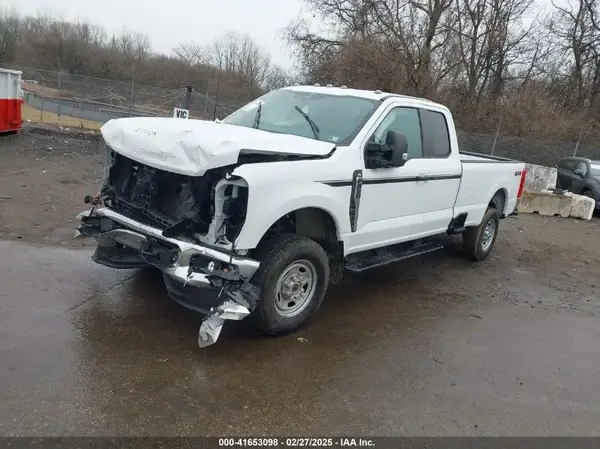 1FT8X2BA2PEE06794 2023 FORD F250 - Image 2