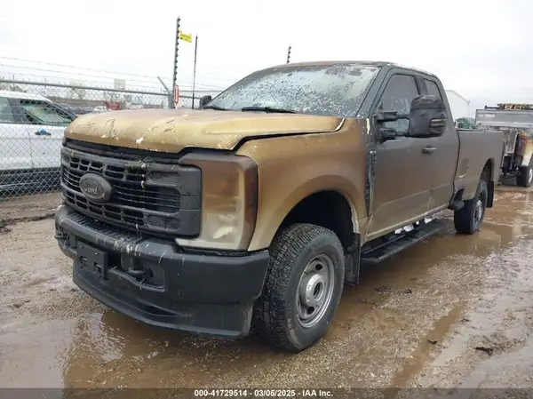 1FT8X2BA2SEC13716 2025 FORD F250 - Image 2