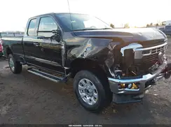 1FT8X2BN5PEE13211 2023 FORD F250