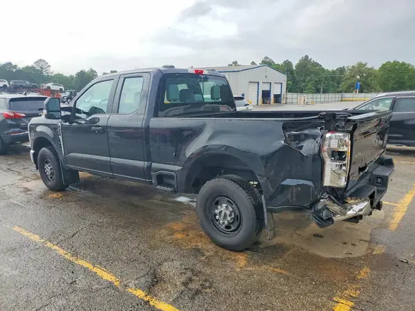 1FT8X3AA8TED28894 2026 FORD F350 - Image 2