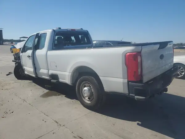1FT8X3AT6PEC41535 2023 FORD F350 - Image 2