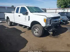 1FT8X3B63HED34023 2017 FORD F350