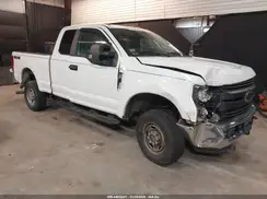 1FT8X3B63HEE86500 2017 FORD F350