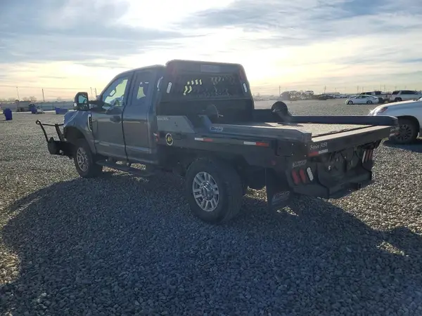 1FT8X3B64HEB71950 2017 FORD F350 - Image 2
