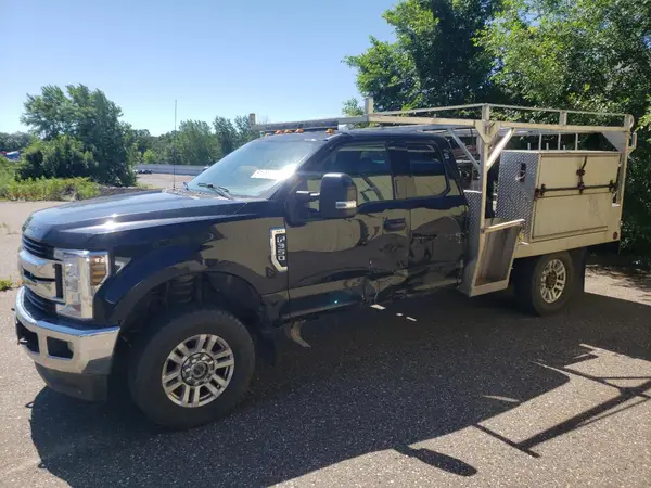 1FT8X3B64JEC08033 2018 FORD F350 - Image 1