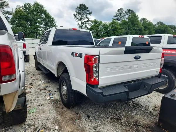 1FT8X3B68MED06065 2021 FORD F350 - Image 2