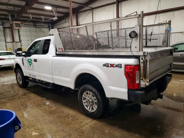 1FT8X3B69KEF94868 2019 FORD F350 - Image 2