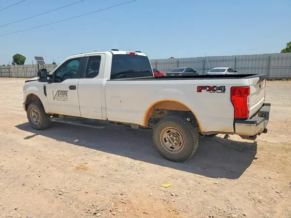 1FT8X3B6XNEG40194 2022 FORD F350 - Image 2