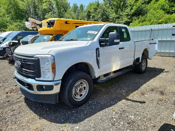 1FT8X3BA0RED10171 2024 FORD F350 - Image 1