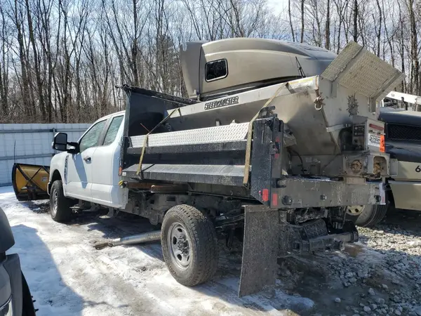 1FT8X3BA3REC14549 2024 FORD F350 - Image 2