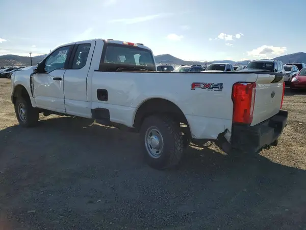 1FT8X3BA3RED95281 2024 FORD F350 - Image 2