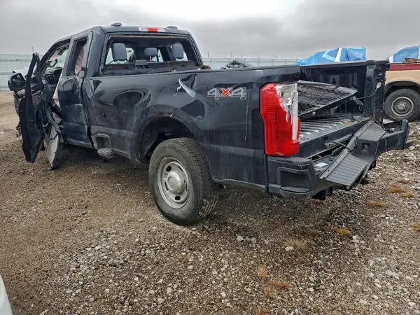 1FT8X3BA8PEC05004 2023 FORD F350 - Image 2