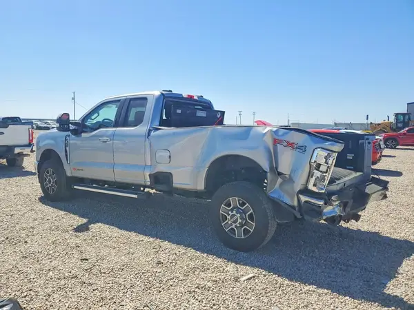1FT8X3BM2PEC54774 2023 FORD F350 - Image 2