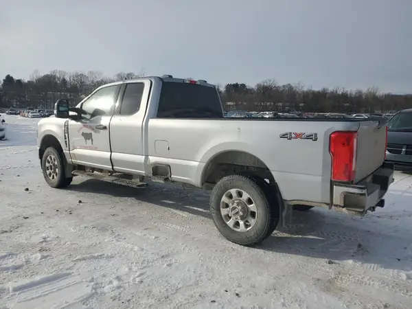 1FT8X3BN2REC48985 2024 FORD F350 - Image 2