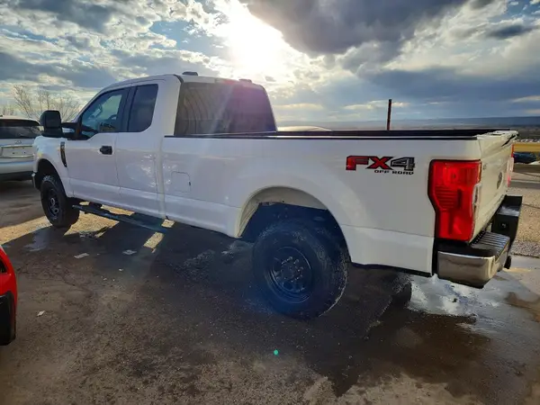 1FT8X3BN4NEF88956 2022 FORD F350 - Image 2