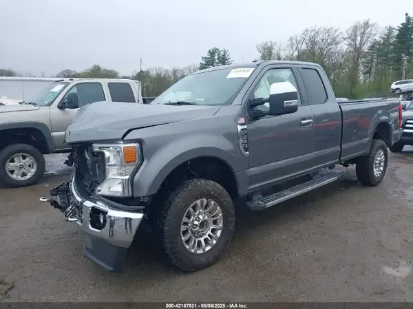 1FT8X3BN7NEE11690 2022 FORD F350 - Image 2