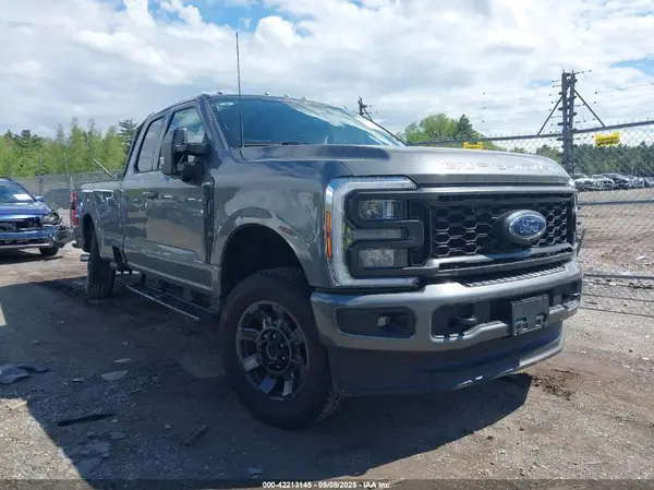 1FT8X3BN7REE44078 2024 FORD F350 - Image 1