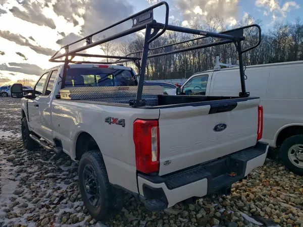 1FT8X3BN7TEC83724 2026 FORD F350 - Image 2