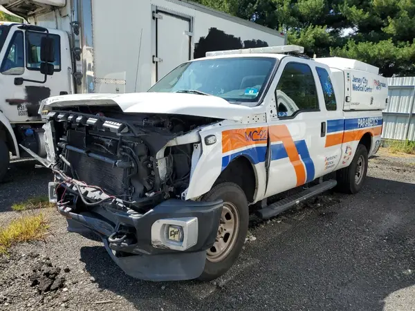 1FT8X3BT0GEB97076 2016 FORD F350 - Image 1