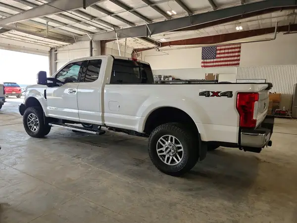 1FT8X3BT3JED00479 2018 FORD F350 - Image 2