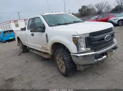 1FT8X3BT3KEG67626 2019 FORD F350