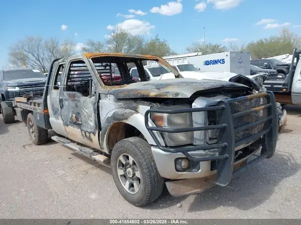 1FT8X3BT4GEC13800 2016 FORD F350 - Image 1