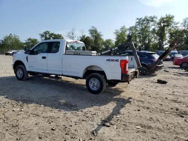 1FT8X3BT4HEE69243 2017 FORD F350 - Image 2