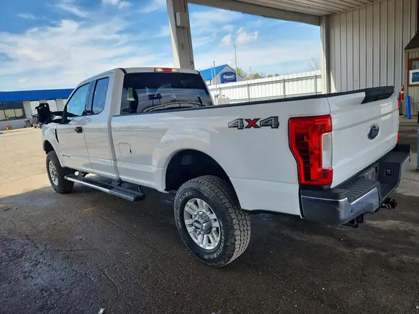 1FT8X3BT4KEG23361 2019 FORD F350 - Image 2
