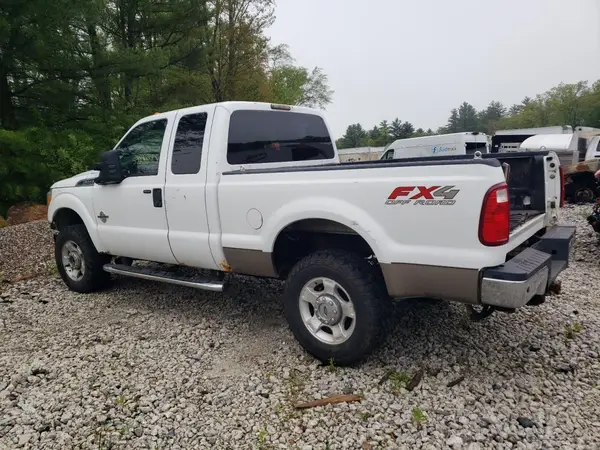 1FT8X3BT5GEB57768 2016 FORD F350 - Image 2
