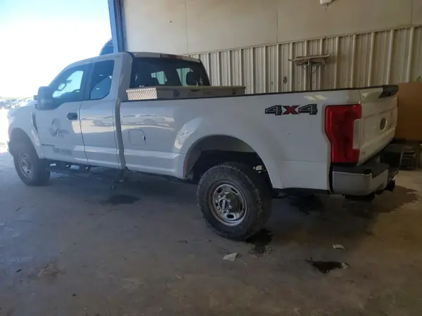 1FT8X3BT6HEB22870 2017 FORD F350 - Image 2