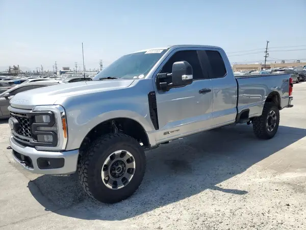 1FT8X3BT6PEE10838 2023 FORD F350 - Image 1