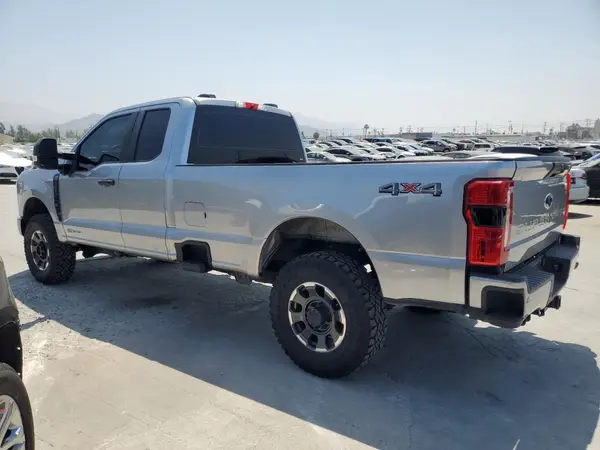 1FT8X3BT6PEE10838 2023 FORD F350 - Image 2