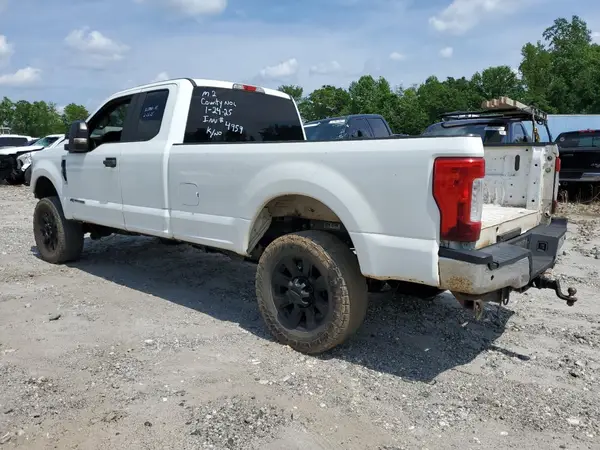 1FT8X3BT7JEB52854 2018 FORD F350 - Image 2