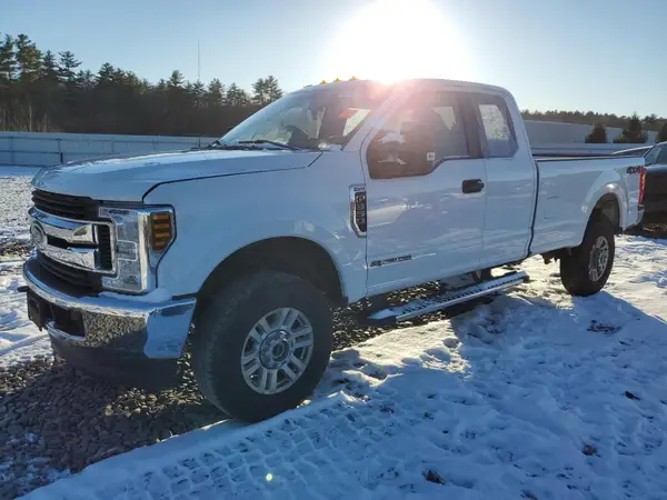 1FT8X3BT7KEG22351 2019 FORD F350 - Image 1