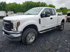 1FT8X3BT8JEC73683 2018 FORD F350