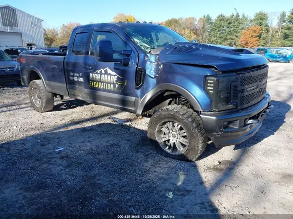 1FT8X3BT8KEE17542 2019 FORD F350 - Image 1