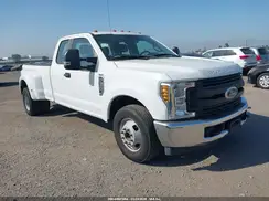 1FT8X3C64JEC84009 2018 FORD F350
